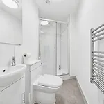 Cheap & Stylish Single - Shared House In By Altoluxo Short Lets & Serviced With Free Wifi And Parking בריסטול