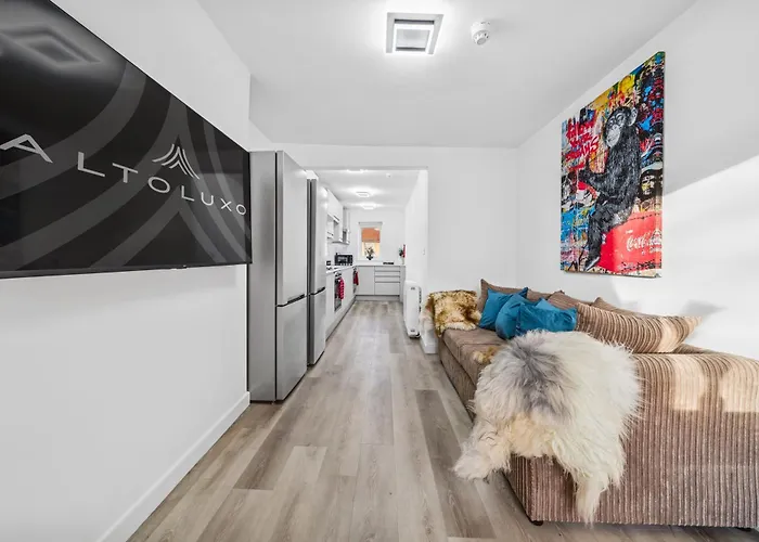 Cheap & Stylish Single - Shared House In By Altoluxo Short Lets & Serviced With Free Wifi And Parking بريستول