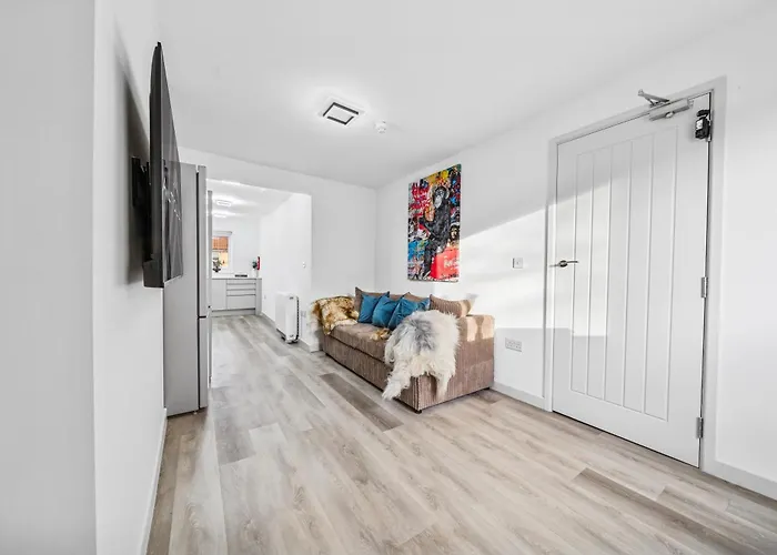 Cheap & Stylish Single - Shared House In By Altoluxo Short Lets & Serviced With Free Wifi And Parking Apartamento *